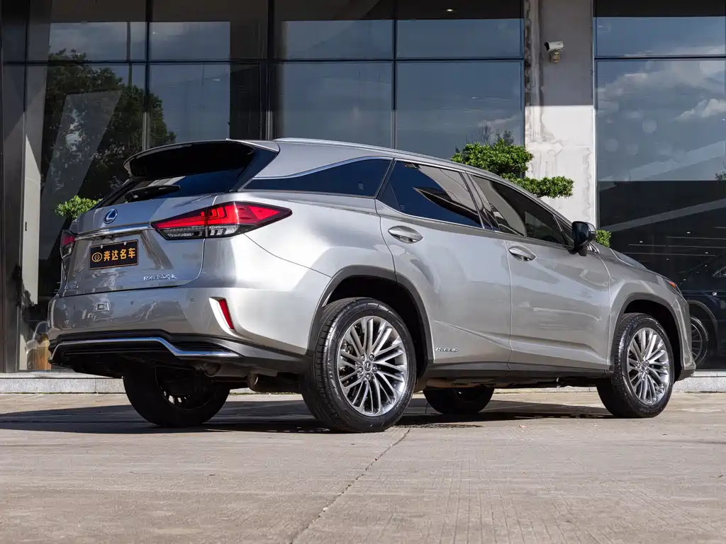 Lexus RX 2023