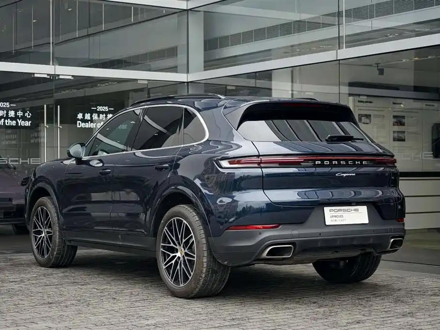 Porsche Cayenne 2024 — фото 6