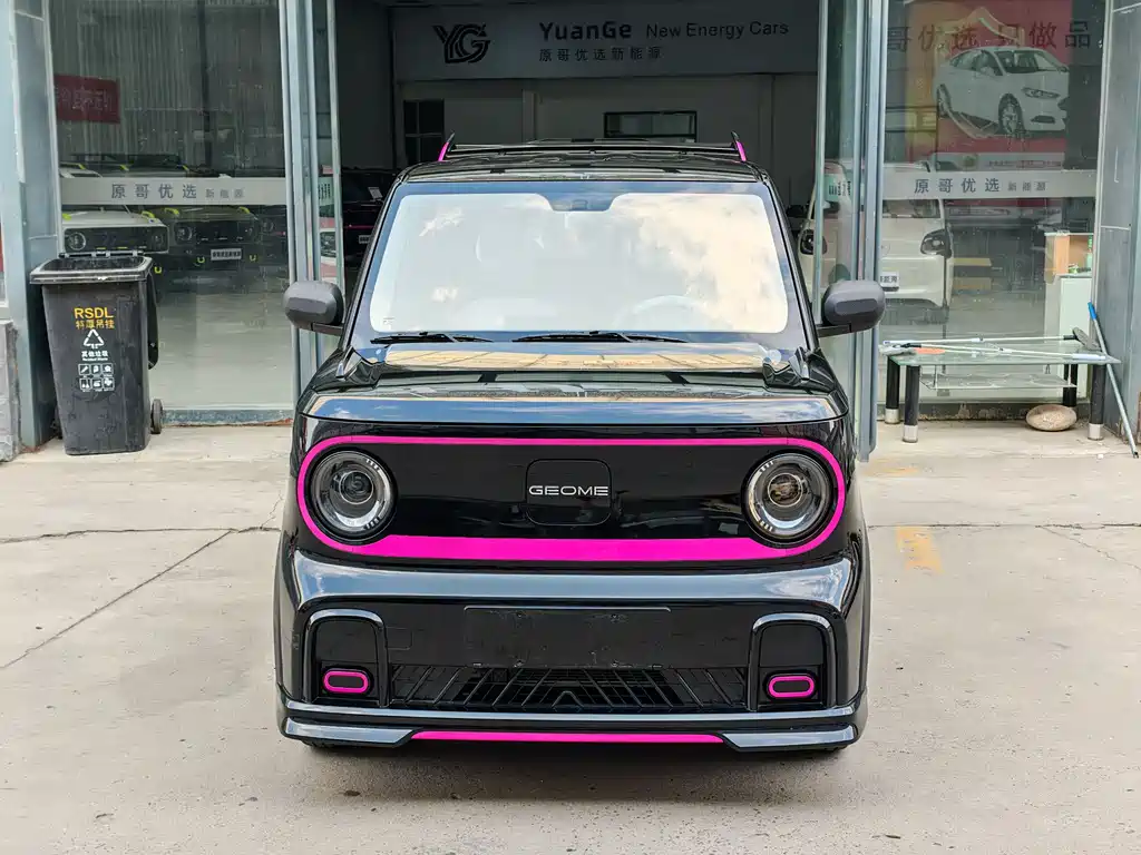 Geely Galaxy Panda 2025 — фото 2