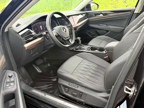 Volkswagen Passat 2021