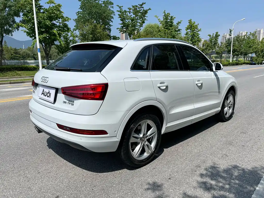 Audi Q3 2017