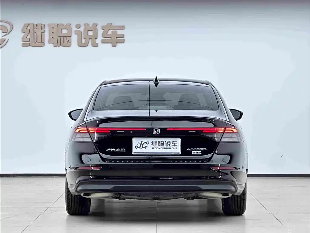 Honda Accord 2024