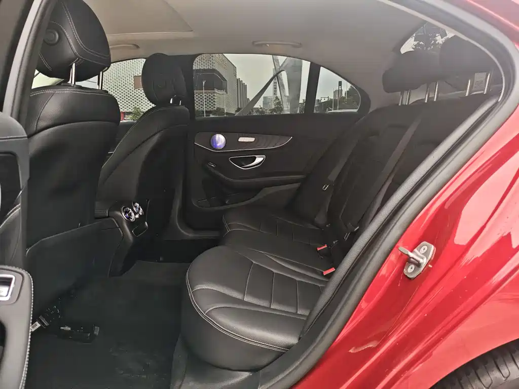 Mercedes-Benz C-Class 2019