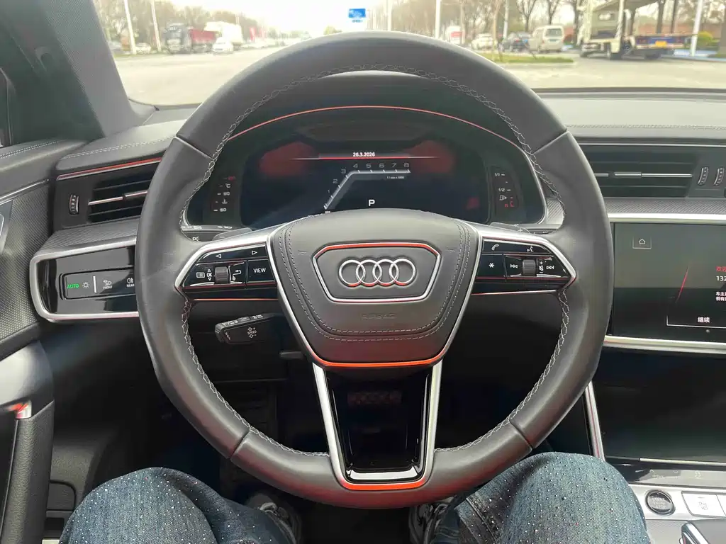 Audi A6L 2025