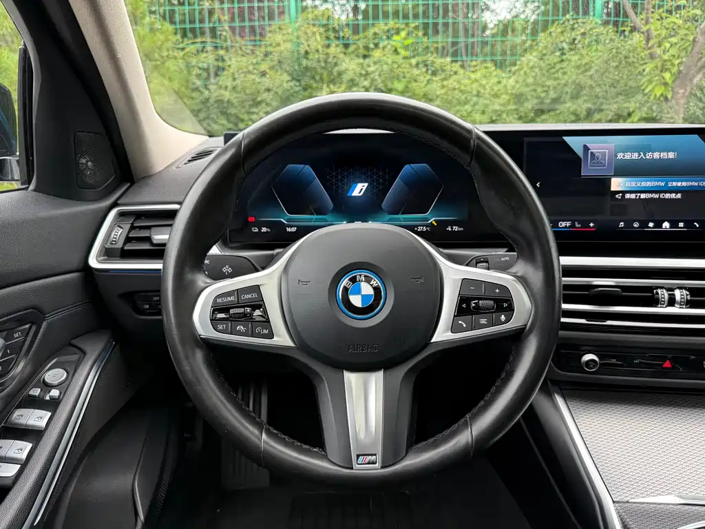 BMW i3 2023 — фото 19