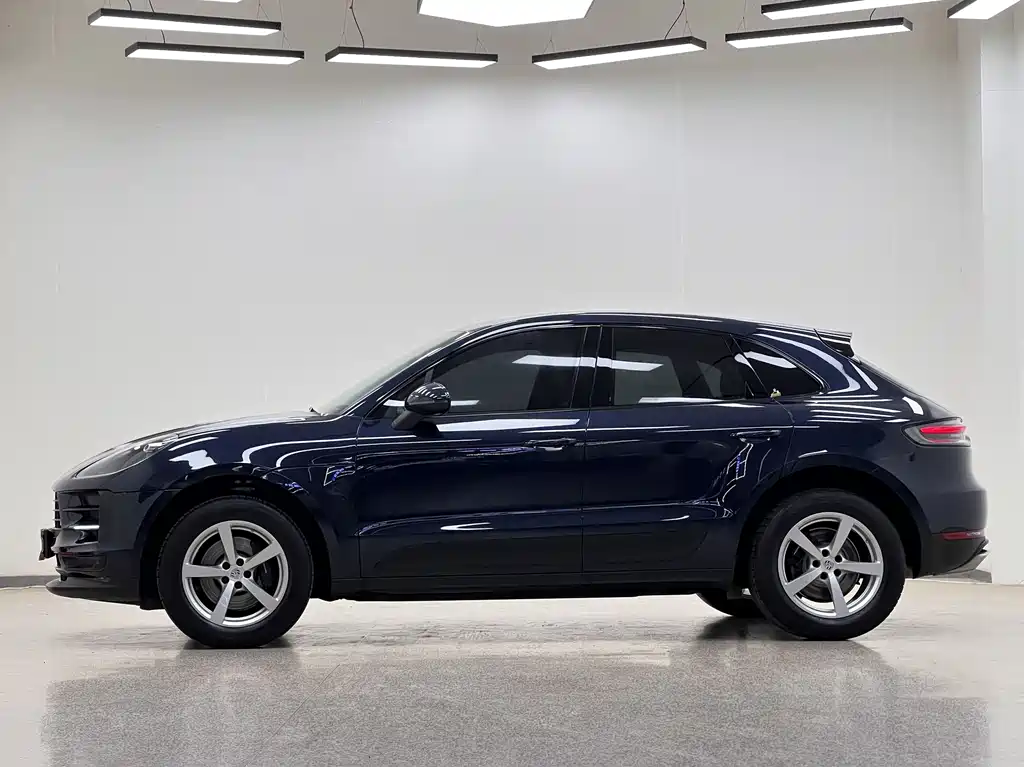 Porsche Macan 2020 — фото 4
