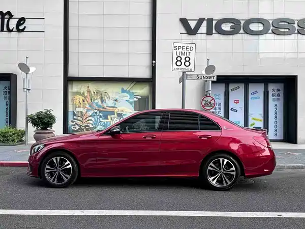Mercedes-Benz C-Class 2017