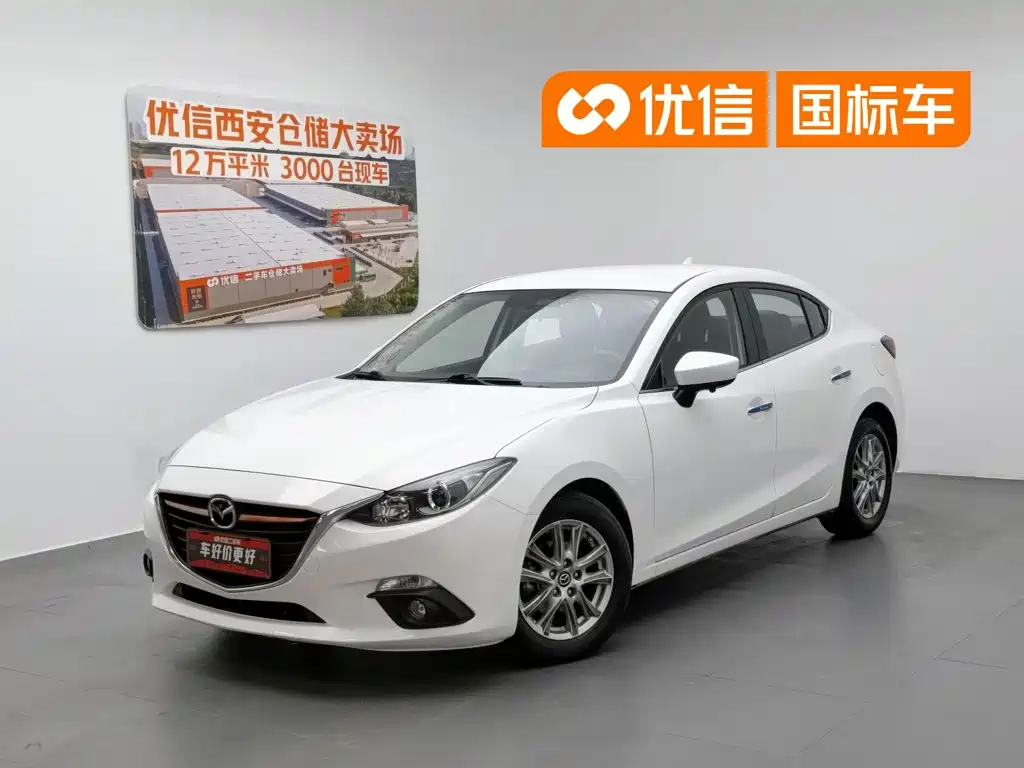 Mazda 3 Axela 2015