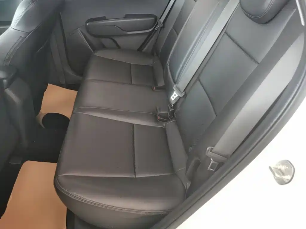 Kia KX3 2016 — фото 17
