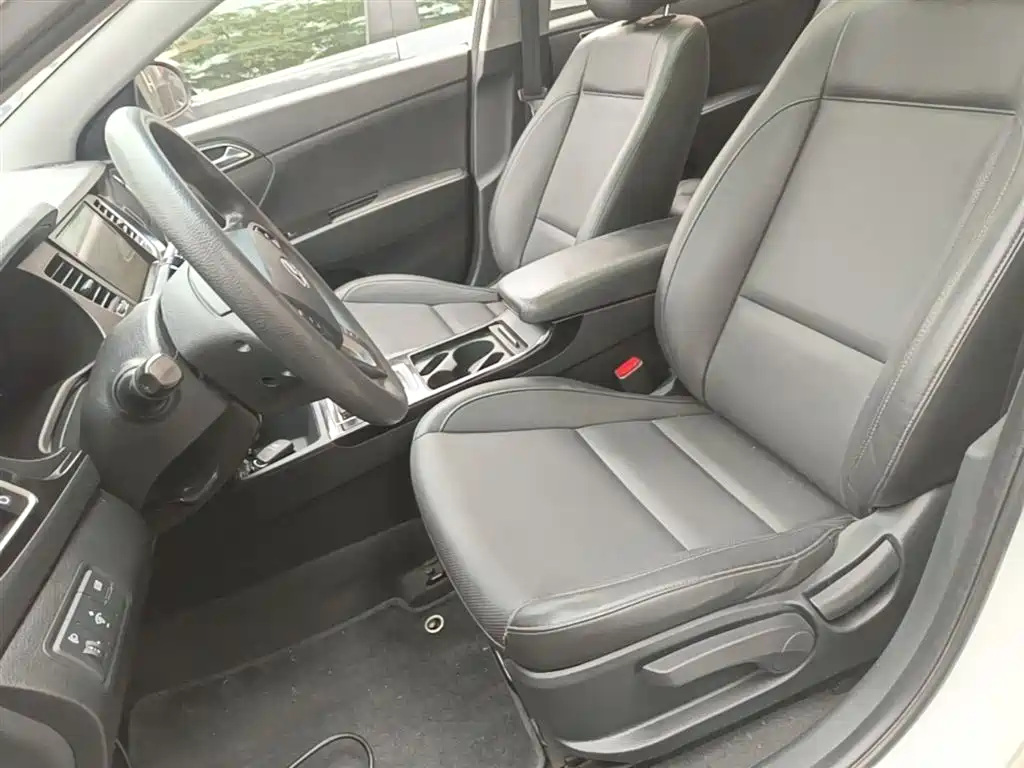 Hyundai Mistra 2016 — фото 15