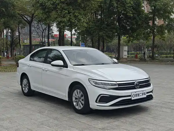 Volkswagen Bora 2023
