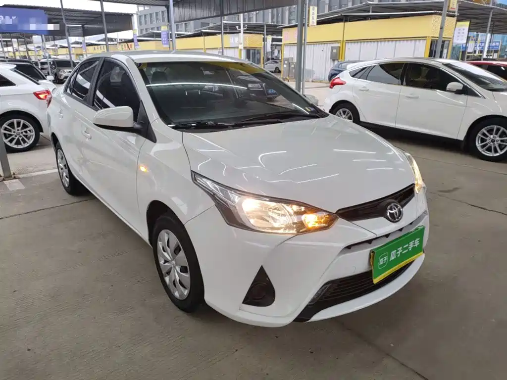 Toyota Yaris L 2021 — фото 22