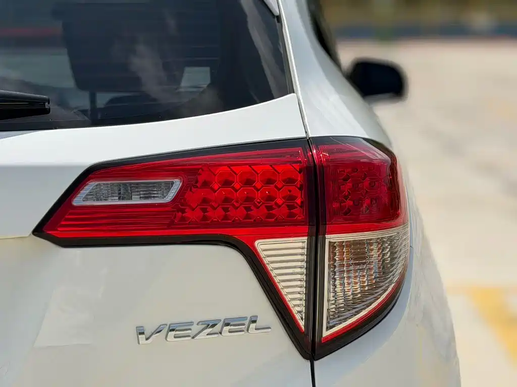 Honda Vezel 2021 — фото 24