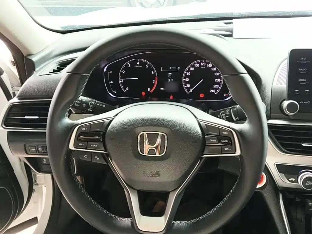 Honda Accord 2021 — фото 11