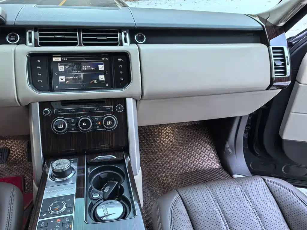 Land Rover Range Rover 2017 — фото 9