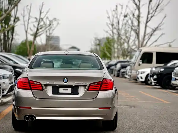 BMW 5 Series 2012