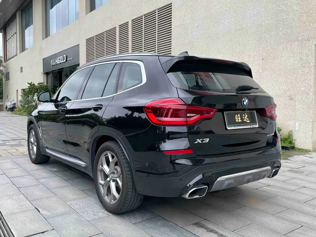 BMW X3 2019 — фото 9