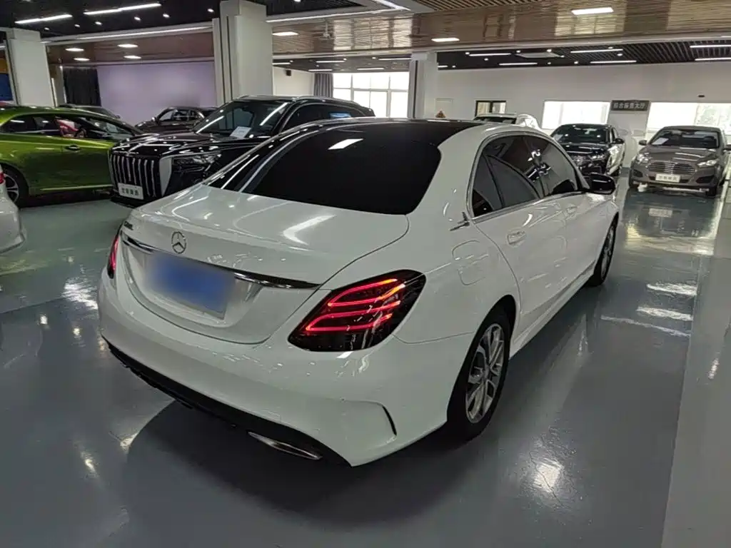Mercedes-Benz C-Class 2016
