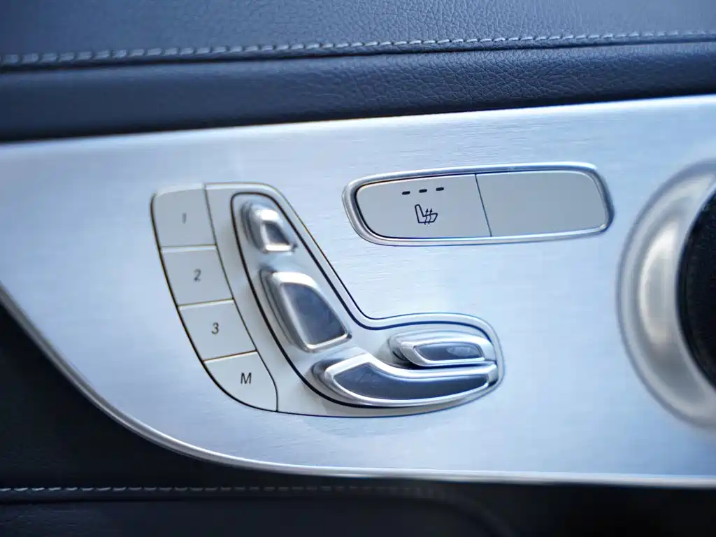 Mercedes-Benz C-Class AMG 2020 — фото 17