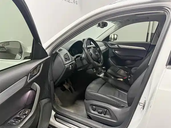 Audi Q3 2016