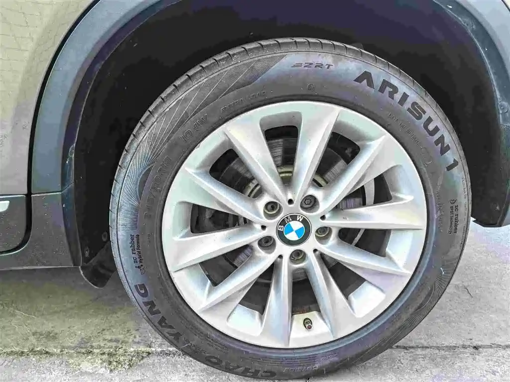 BMW X3 2013 — фото 15