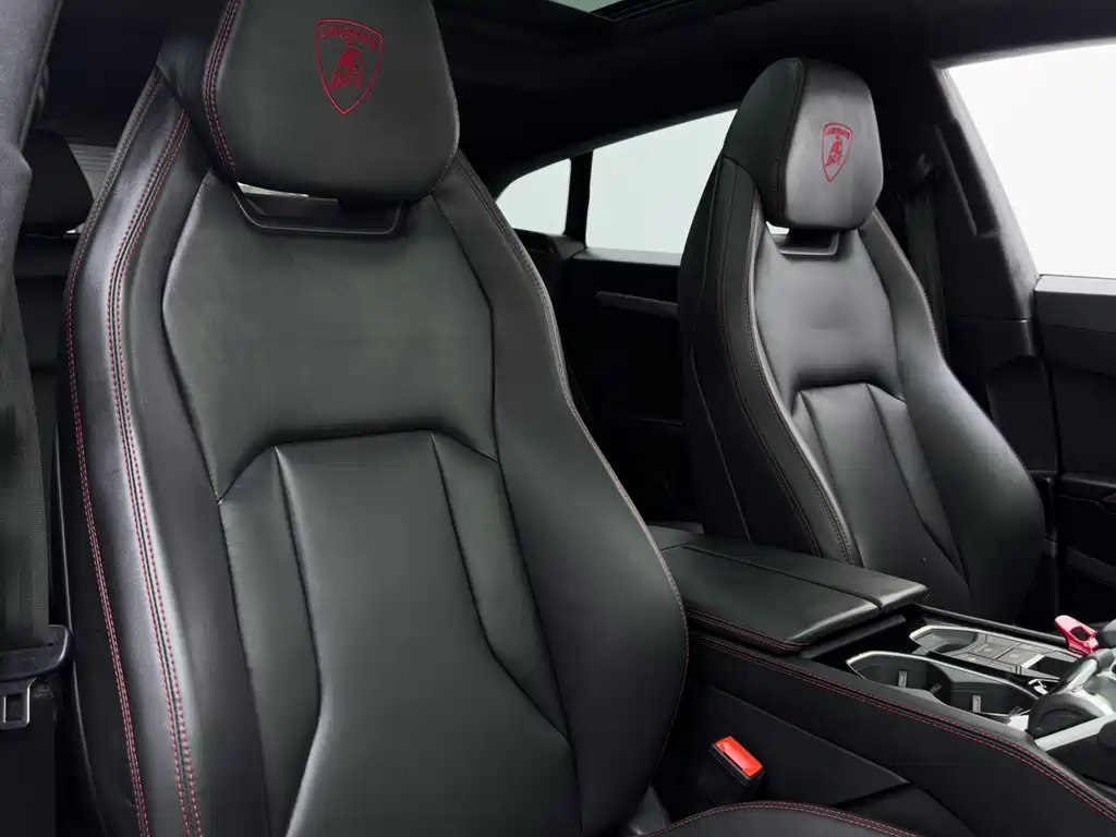 Lamborghini Urus 2020 — фото 13