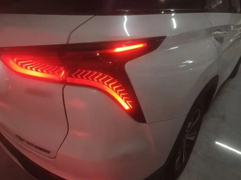 Changan CS75 PLUS 2020 — фото 24