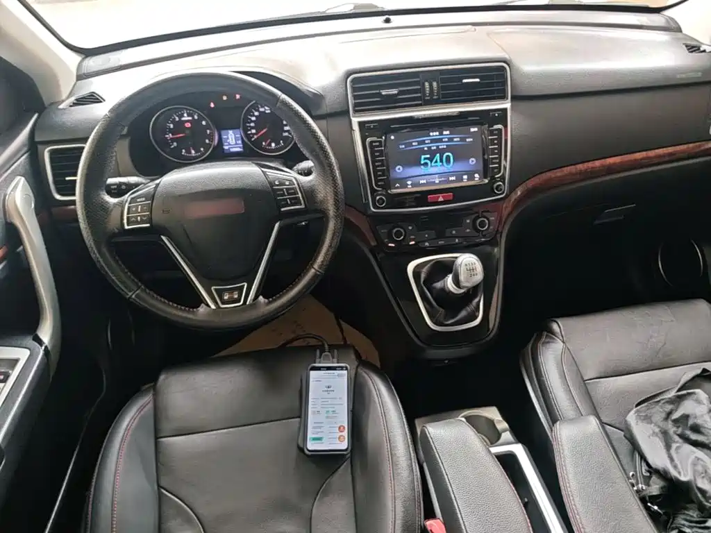 Haval H6 2015 — фото 10