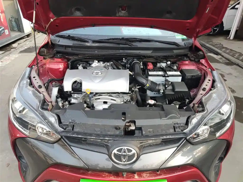Toyota Yaris L 2021 — фото 20