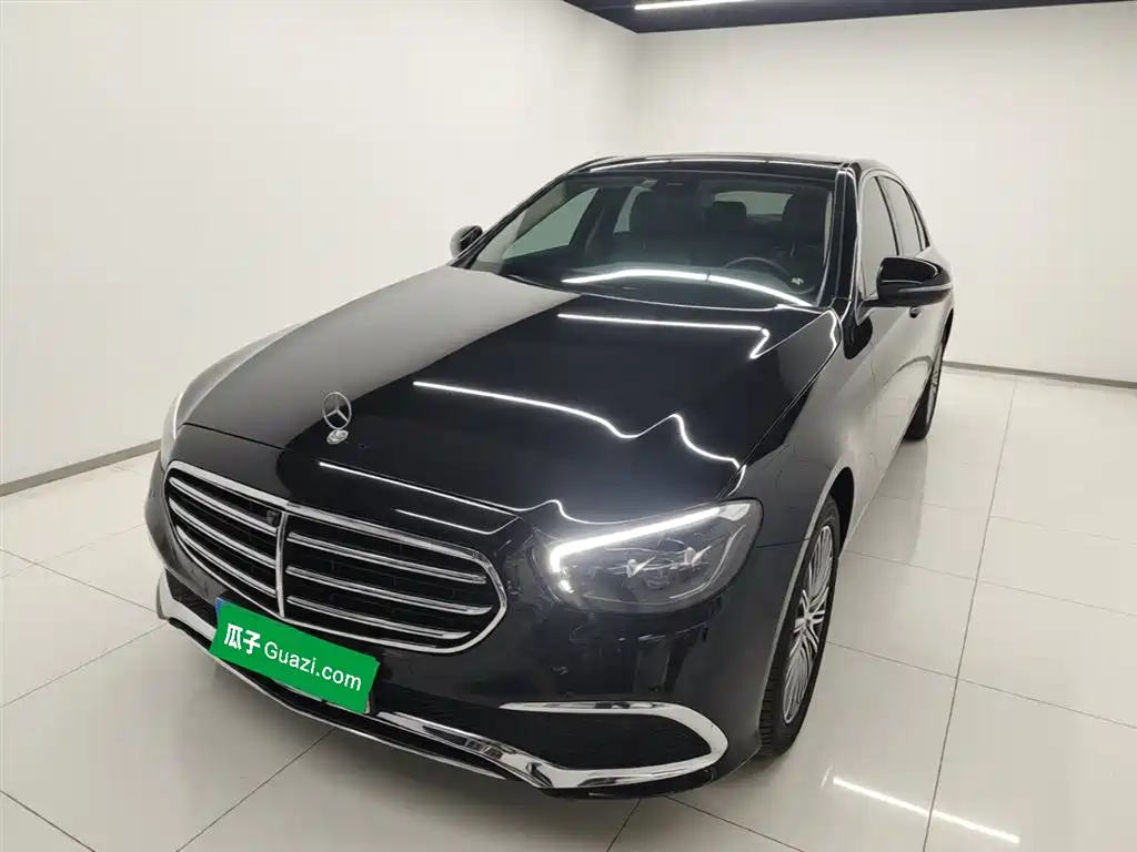 Mercedes-Benz E-Class 2023 — фото 2