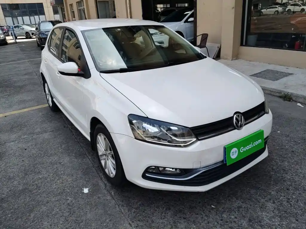 Volkswagen Polo 2015