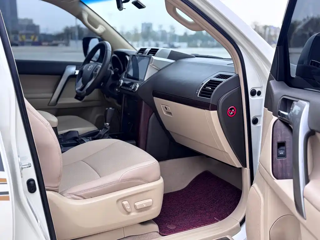 Toyota Prado 2018 — фото 10