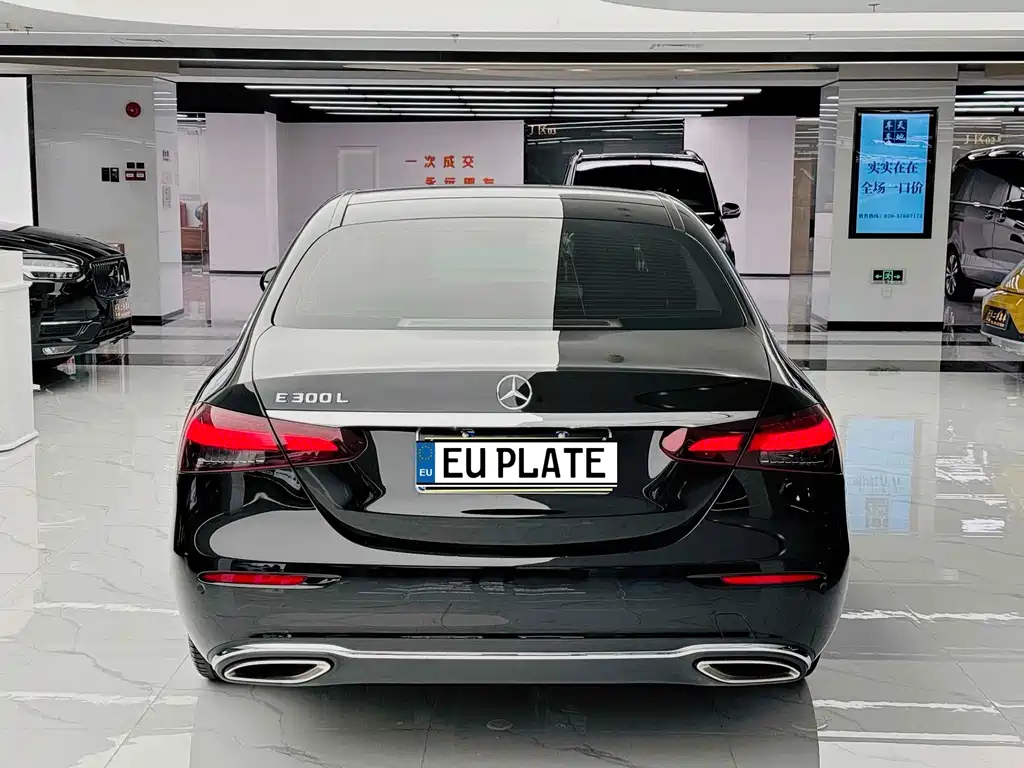 Mercedes-Benz E-Class 2023 — фото 5