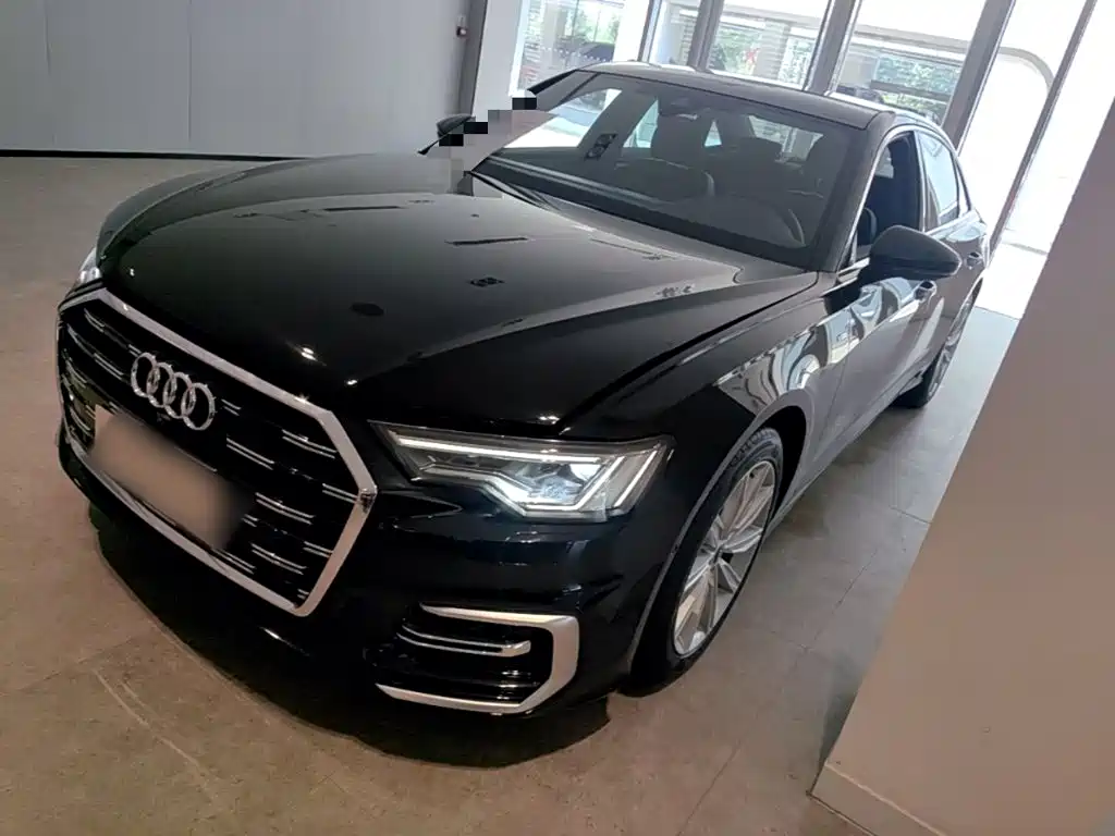 Audi A6L 2025