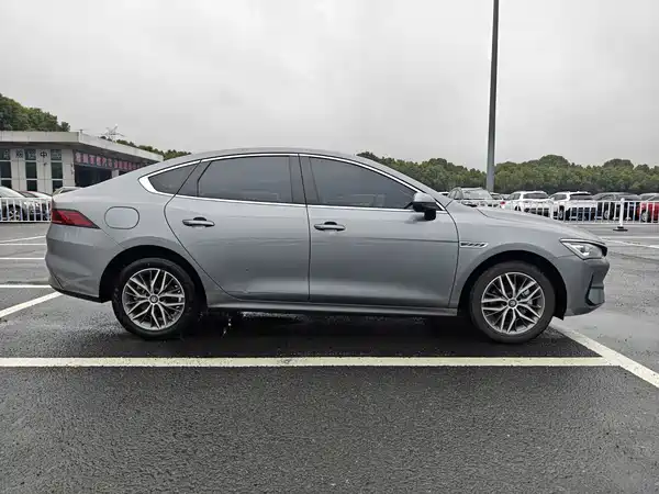 BYD Qin PLUS 2023