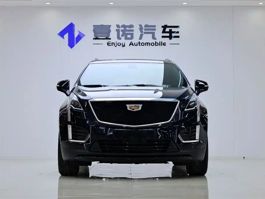 Cadillac XT5 2021 — фото 2