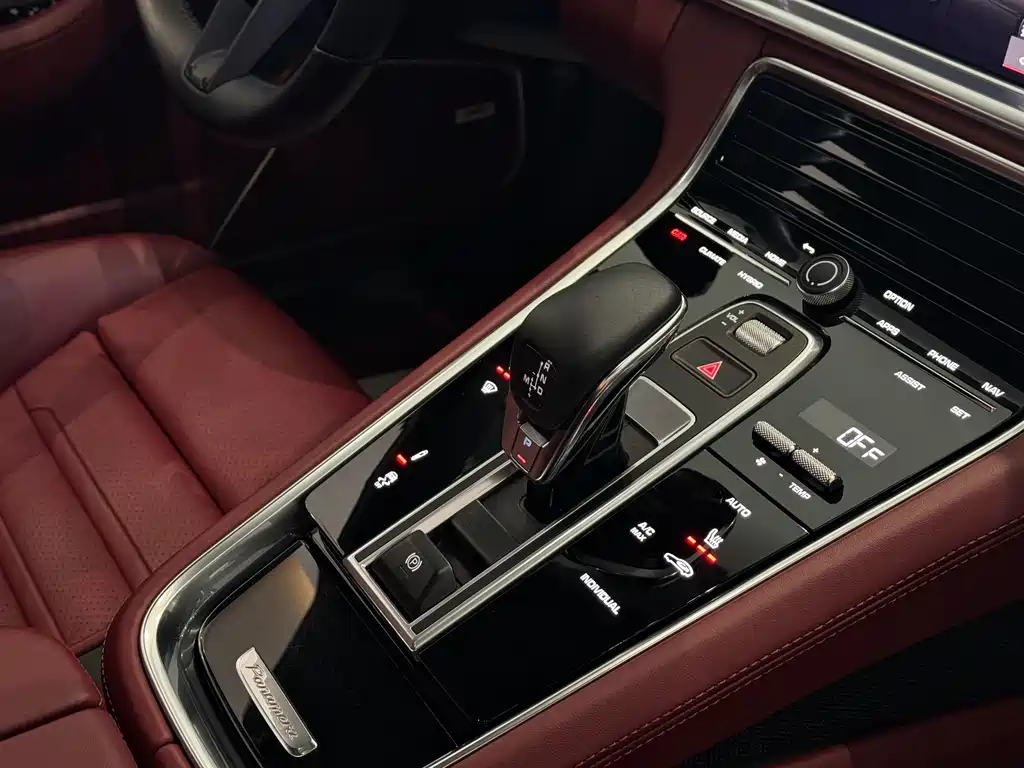 Porsche Panamera Hybrid 2022 — фото 16