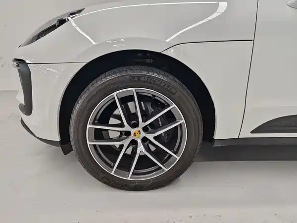 Porsche Macan 2023