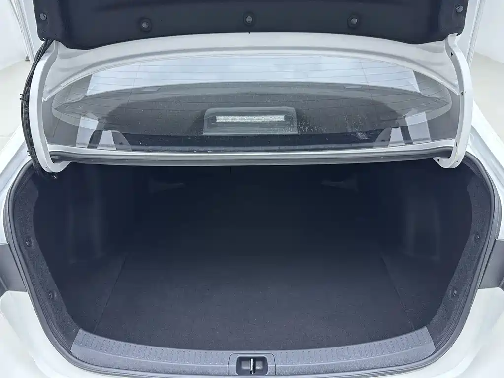 Toyota Levin 2022 — фото 19