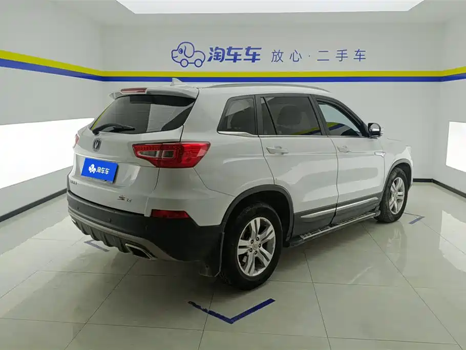 Changan CS75 2017 — фото 3