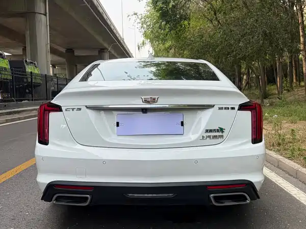 Cadillac CT5 2023
