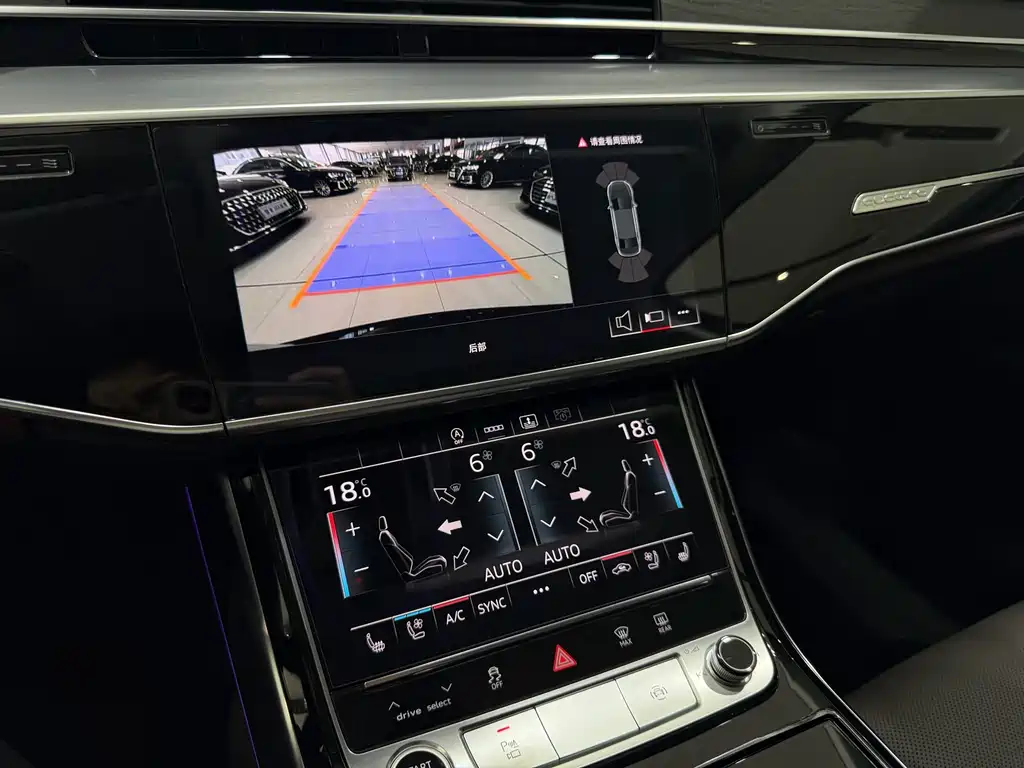 Audi A8 2025 — фото 10