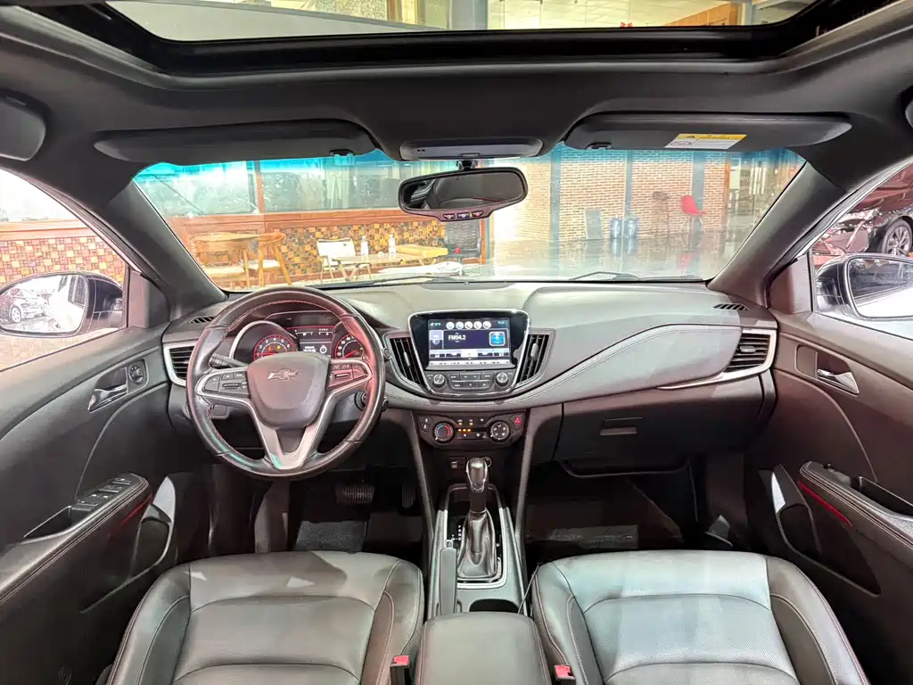 Chevrolet Monza 2019 — фото 11