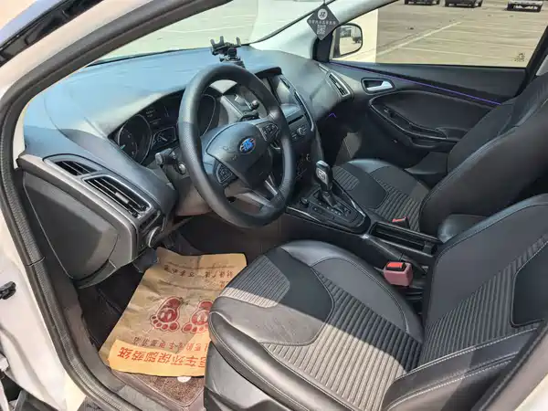 Ford Focus 2016