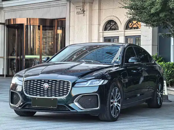 Jaguar XFL 2021