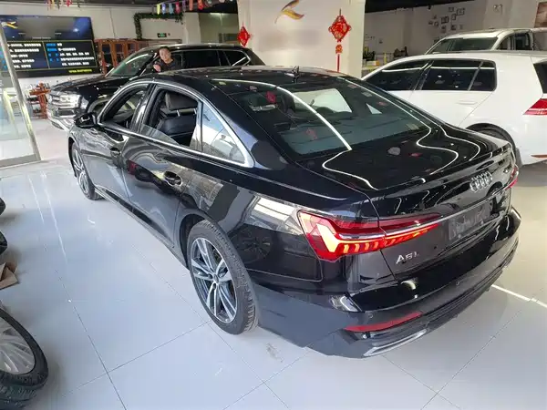Audi A6L 2022