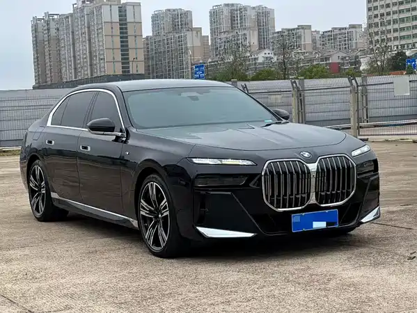 BMW 7 Series 2023