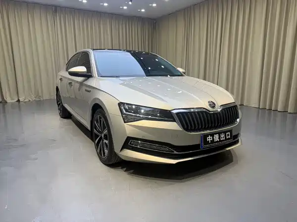 Skoda Superb 2023