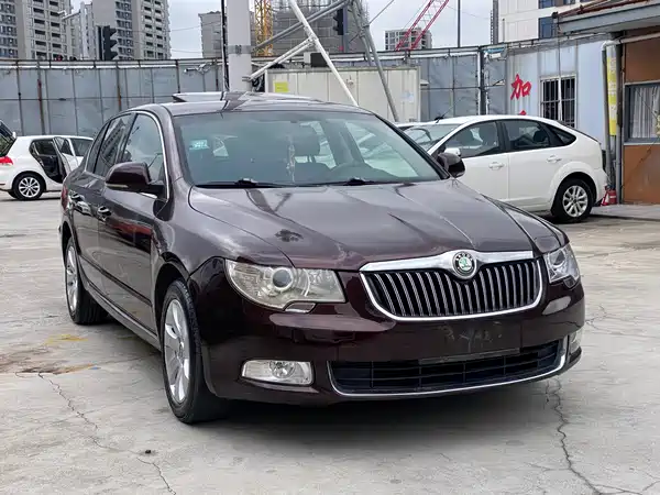 Skoda Superb 2013