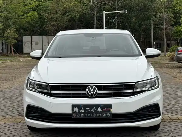 Volkswagen Bora 2021